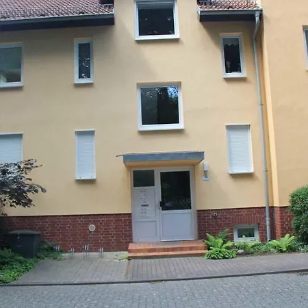 Ferienwohnung Waldstrasse 14 * Koserow